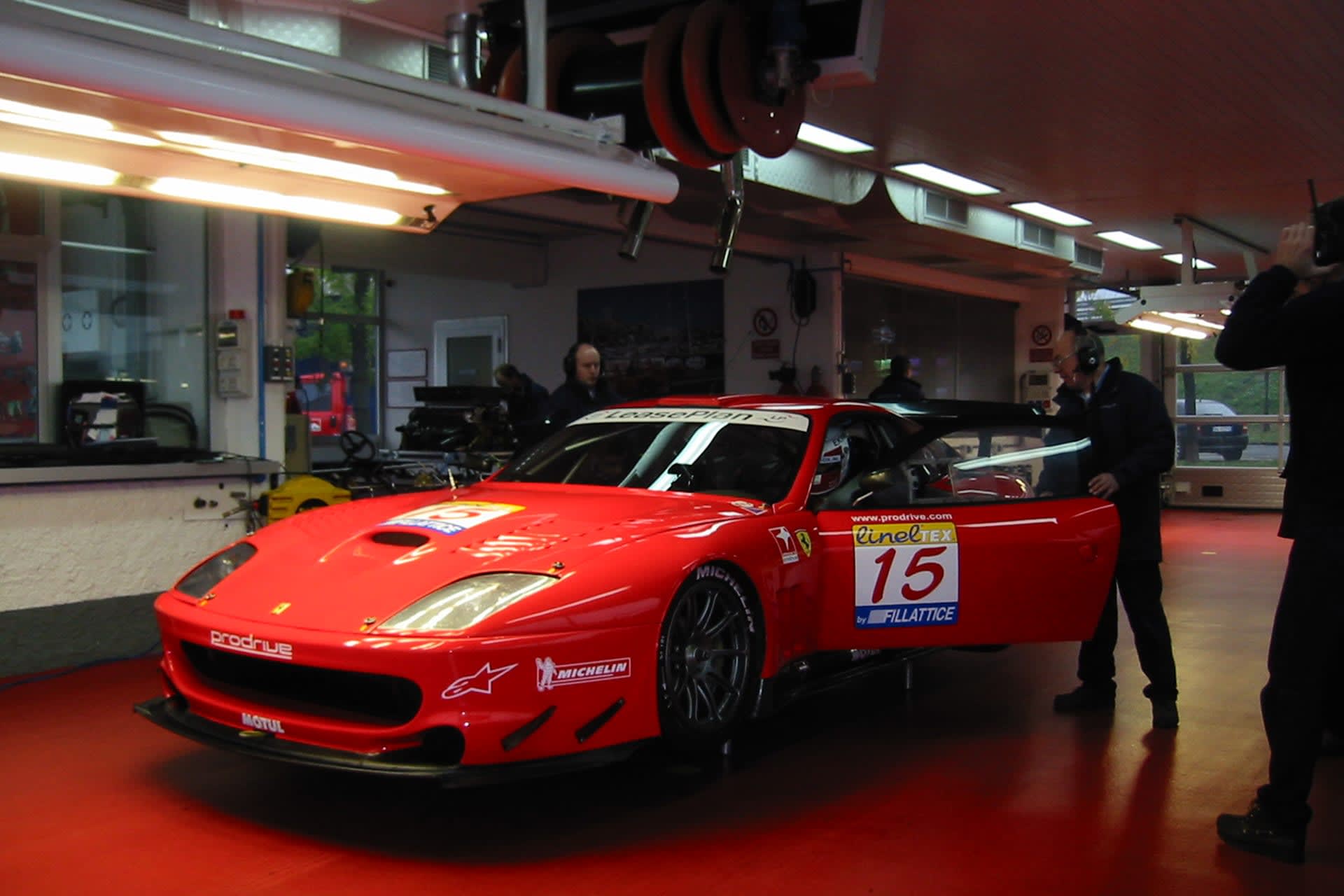 2000 Ferrari 550 Maranello Prodrive | Girardo & Co